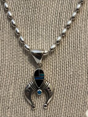 Naja necklace